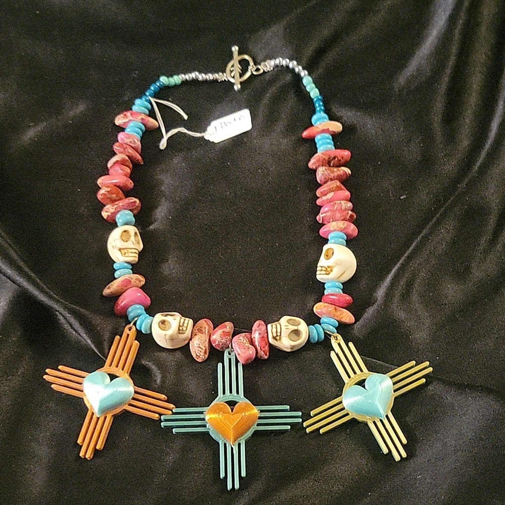 Skull and Zia Choker Necklace with Hearts New